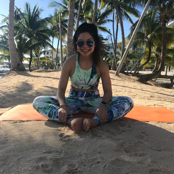 Meet your Posher, Mara - Picture 2 of 8